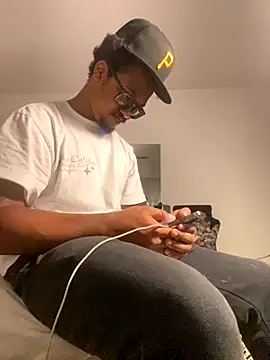 Snapshot of demonpt3 chatting on October 5, 2025, 3:52 am demonpt3 online show from October 5, 2025, 3:52 am