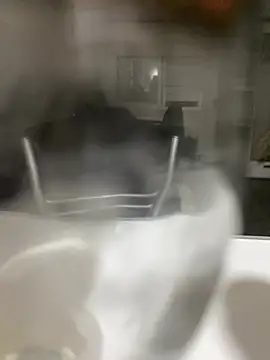 Snapshot of Julian_23312 chatting on February 17, 2026, 6:22 am Julian 23312 online show from February 17, 2026, 6:22 am