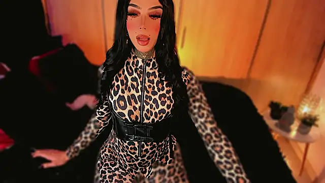 CALLME GODDESS  online show from March 17, 2026, 5:21 am