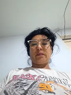 katysquirtdirty online show from February 16, 2026, 10:03 am