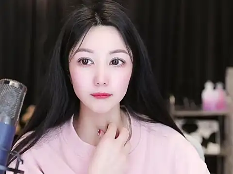 Nuyoah-77 online show from March 12, 2025, 7:14 pm