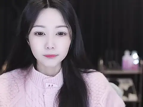 Nuyoah-77 online show from March 4, 2026, 3:36 am