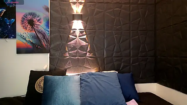 graceymilf666 online show from February 27, 2026, 12:16 pm