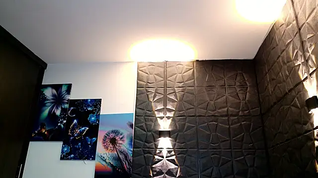 graceymilf666 online show from February 12, 2026, 12:05 pm