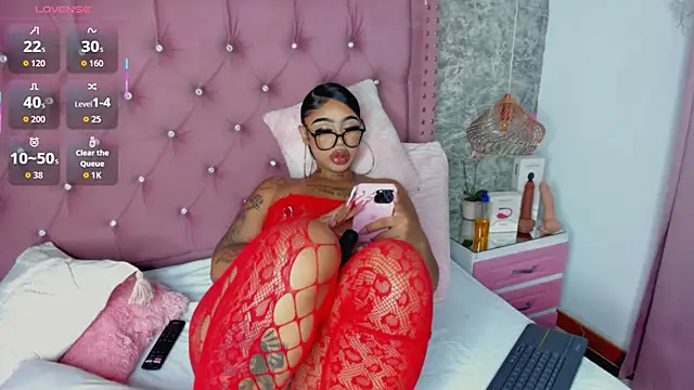 Snapshot of Mia_Jansen chatting on December 22, 2025, 2:39 pm Mia Jansen online show from December 22, 2025, 2:39 pm