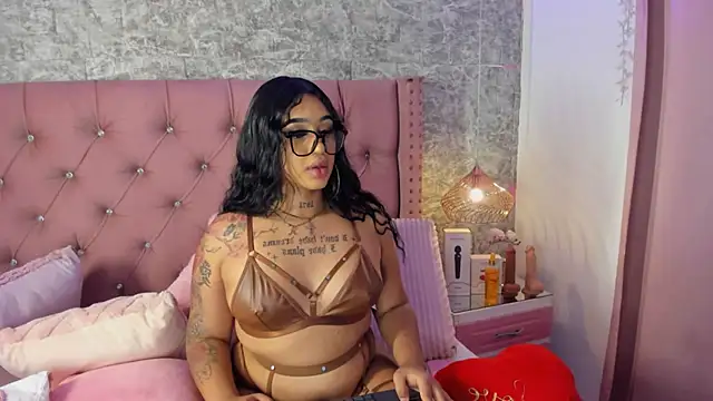 Snapshot of Mia_Jansen chatting on February 19, 2026, 1:41 pm Mia Jansen online show from February 19, 2026, 1:41 pm