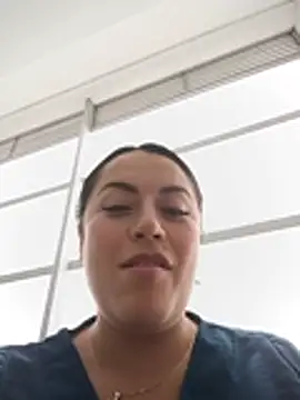 Snapshot of Lesly_10- chatting on July 14, 2026, 8:04 pm Lesly 10- online show from July 14, 2026, 8:04 pm