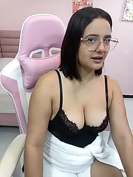 Snapshot of kae_styles chatting on September 9, 2025, 8:29 pm kae styles online show from September 9, 2025, 8:29 pm