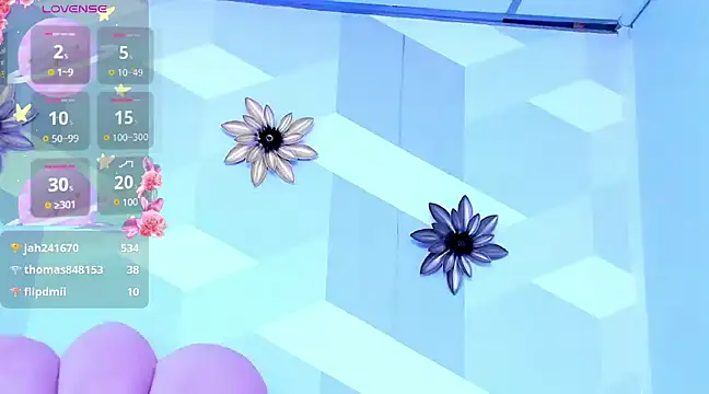 Snapshot of KylieMonnett chatting on March 7, 2025, 10:02 am KylieMonnett online show from March 7, 2025, 10:02 am