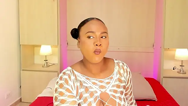 Snapshot of EmilyyStuart chatting on December 18, 2025, 4:06 am EmilyyStuart online show from December 18, 2025, 4:06 am