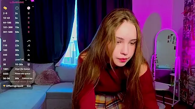 Snapshot of Alice_loft chatting on April 30, 2026, 4:19 am Alice loft online show from April 30, 2026, 4:19 am
