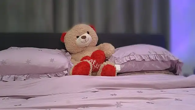 Snapshot of longislandprincess chatting on April 2, 2026, 1:46 am longislandprincess online show from April 2, 2026, 1:46 am