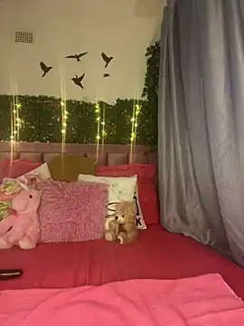 Snapshot of InkLady444 chatting on February 28, 2025, 2:42 am InkLady444 online show from February 28, 2025, 2:42 am