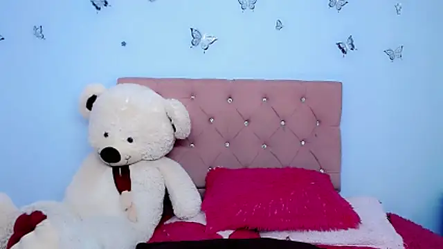 Snapshot of Riossvale chatting on November 25, 2025, 4:02 am Riossvale online show from November 25, 2025, 4:02 am