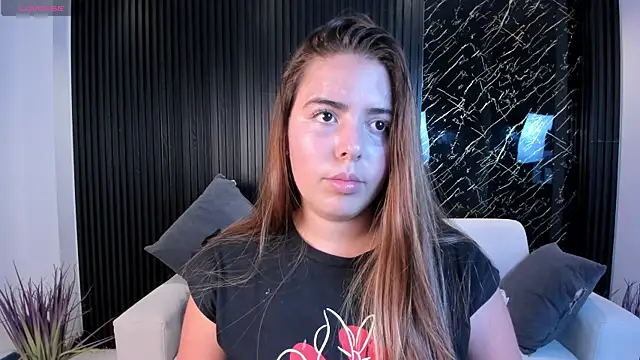 Lyssa Muller online show from December 22, 2025, 3:34 pm