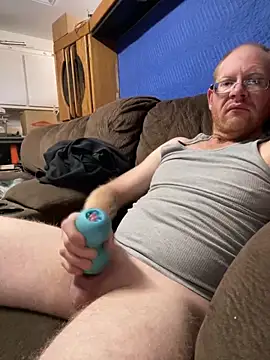 theoneandonlyniko online show from March 4, 2026, 6:26 pm