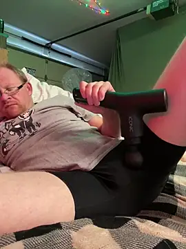 Snapshot of theoneandonlyniko chatting on December 7, 2024, 8:33 pm theoneandonlyniko online show from December 7, 2024, 8:33 pm