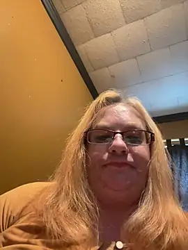 CherishWilliams online show from April 18, 2026, 10:21 pm