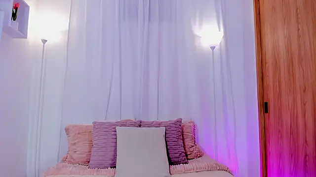 Snapshot of AishaPeyton chatting on June 14, 2026, 6:36 am AishaPeyton online show from June 14, 2026, 6:36 am