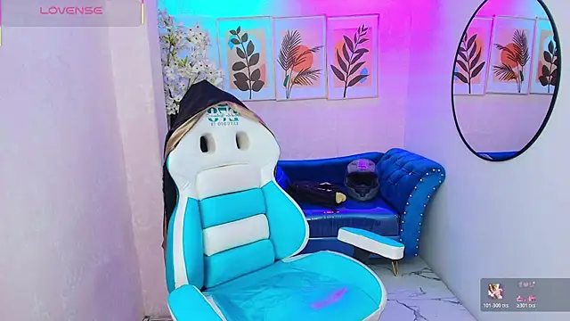 Dafne huges online show from November 6, 2025, 7:07 pm