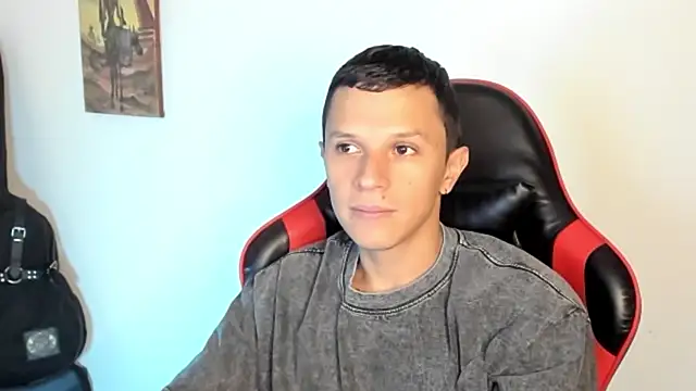 goodboy69l online show from February 9, 2026, 3:43 pm