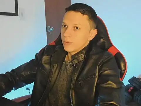goodboy69l online show from July 16, 2026, 2:58 pm