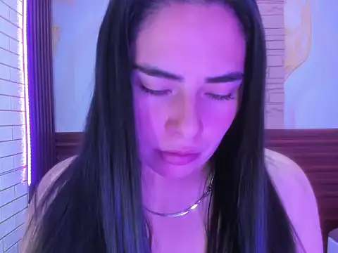 Snapshot of missexy303av chatting on December 16, 2025, 6:01 pm missexy303av online show from December 16, 2025, 6:01 pm