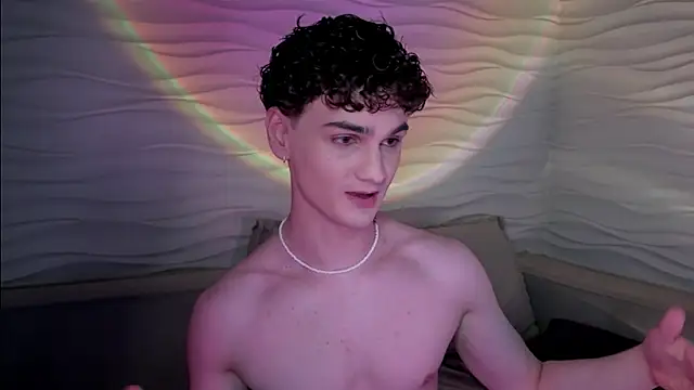 adam 21cm   online show from February 12, 2025, 4:33 pm