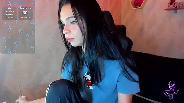 Snapshot of andy_bell_x chatting on November 25, 2025, 3:18 am andy bell x online show from November 25, 2025, 3:18 am