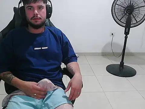 Snapshot of tubabymaldito0 chatting on November 25, 2025, 1:39 am tubabymaldito0 online show from November 25, 2025, 1:39 am