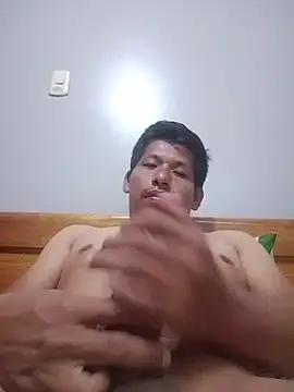Snapshot of activo202 chatting on March 5, 2026, 3:58 am activo202 online show from March 5, 2026, 3:58 am