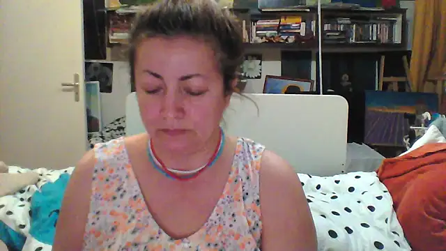 MariaAnaSunshine online show from February 21, 2026, 8:44 pm