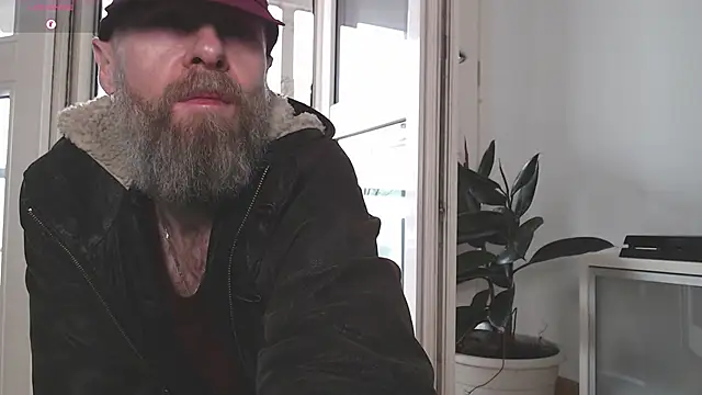 edosilver online show from March 10, 2025, 9:12 am