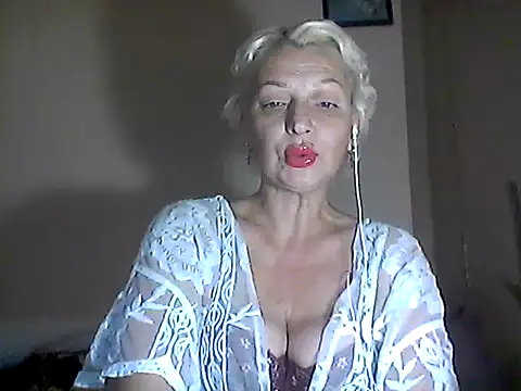 Snapshot of MaryJane441 chatting on November 28, 2025, 9:48 pm MaryJane441 online show from November 28, 2025, 9:48 pm