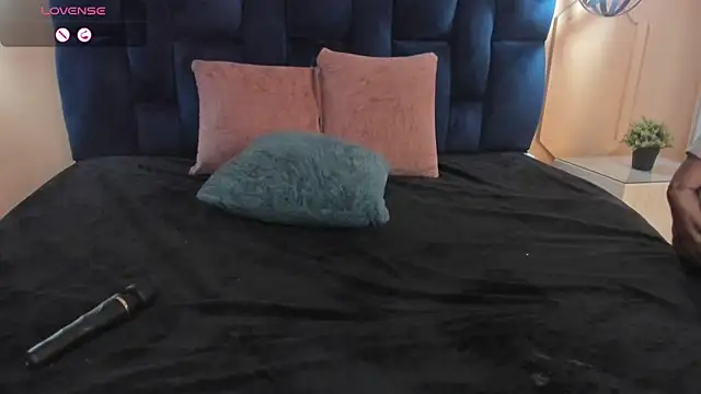 Snapshot of Yazmin_rouse chatting on January 16, 2025, 5:12 pm Yazmin rouse online show from January 16, 2025, 5:12 pm