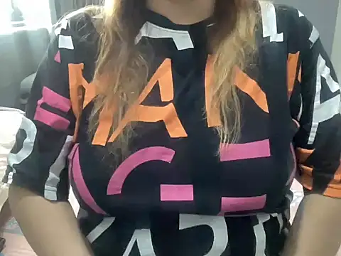 Snapshot of sassypooja chatting on November 1, 2025, 7:24 am sassypooja online show from November 1, 2025, 7:24 am