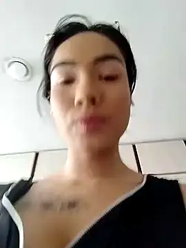 Snapshot of scarlet_castro chatting on November 4, 2025, 4:00 pm scarlet castro online show from November 4, 2025, 4:00 pm