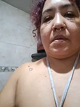 Snapshot of cougar_town chatting on November 6, 2025, 7:29 pm cougar town online show from November 6, 2025, 7:29 pm