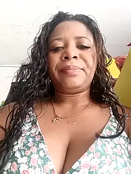 Snapshot of cindy_damm chatting on November 21, 2025, 3:33 pm cindy damm online show from November 21, 2025, 3:33 pm