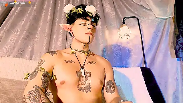 Mathew stardust online show from October 21, 2025, 1:49 am