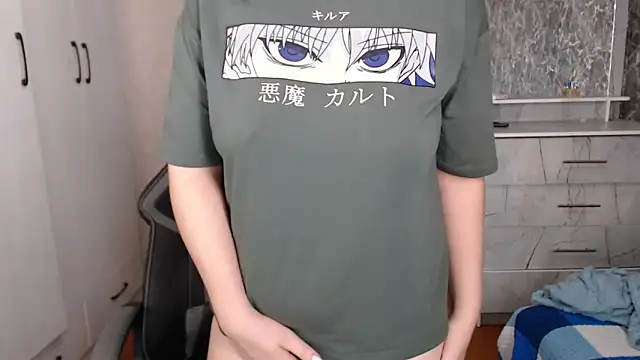 Kristy-Max online show from November 14, 2025, 9:46 am