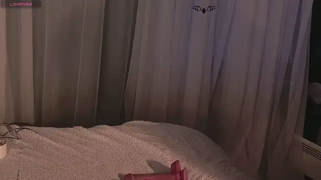 Snapshot of SunnyRisha chatting on October 28, 2025, 5:18 am SunnyRisha online show from October 28, 2025, 5:18 am