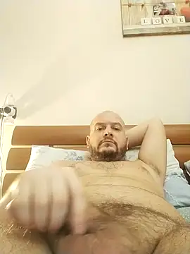 Snapshot of user_662 chatting on February 10, 2026, 11:31 am user 662 online show from February 10, 2026, 11:31 am