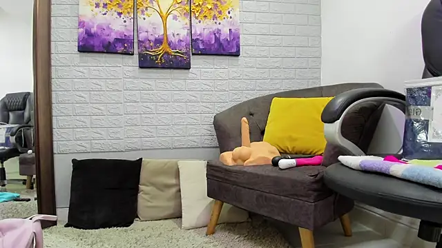 Snapshot of _EmilyJireh_ chatting on December 17, 2025, 9:09 pm EmilyJireh online show from December 17, 2025, 9:09 pm