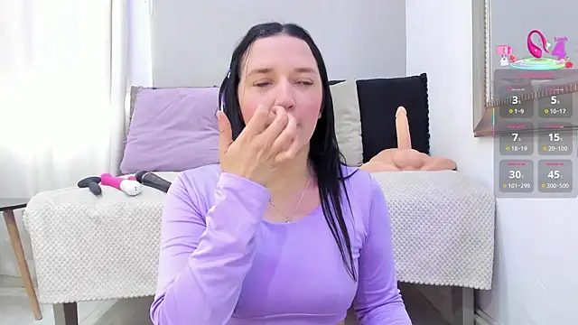 Snapshot of _EmilyJireh_ chatting on January 11, 2026, 5:42 pm EmilyJireh online show from January 11, 2026, 5:42 pm