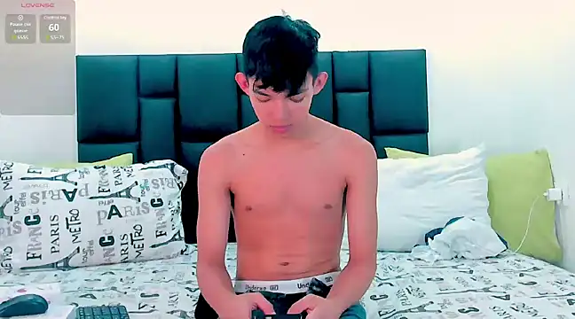 Tonny twink  online show from January 30, 2025, 10:19 am