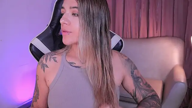 Snapshot of ashleyvalirya chatting on November 12, 2025, 3:54 am ashleyvalirya online show from November 12, 2025, 3:54 am