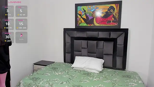 Snapshot of tatiana_valencia chatting on February 10, 2025, 12:39 pm tatiana valencia online show from February 10, 2025, 12:39 pm