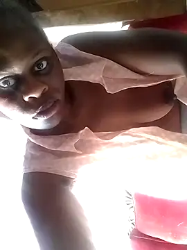 Snapshot of ZIPORA07 chatting on September 10, 2025, 7:29 am ZIPORA07 online show from September 10, 2025, 7:29 am