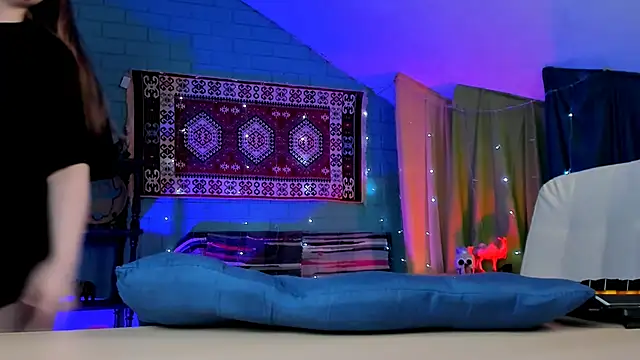 Snapshot of footfetish_baby chatting on February 12, 2026, 4:29 pm footfetish baby online show from February 12, 2026, 4:29 pm